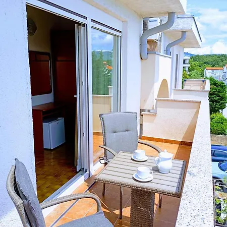 Helena Appartement Krk Town
