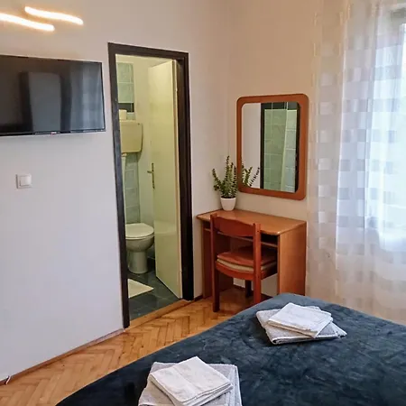 Helena Guest house Krk Town