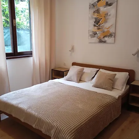 Helena 3* Krk Town