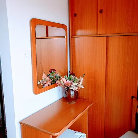 Helena Apartment